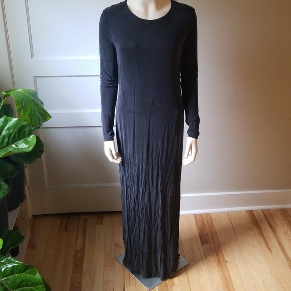 BLACK DRESS CUT OUT BACK - Picture 2 of 6